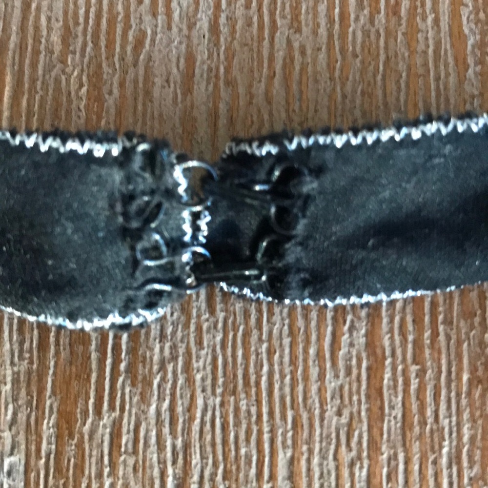 Beautiful and unique necklace - Picture 3 of 6